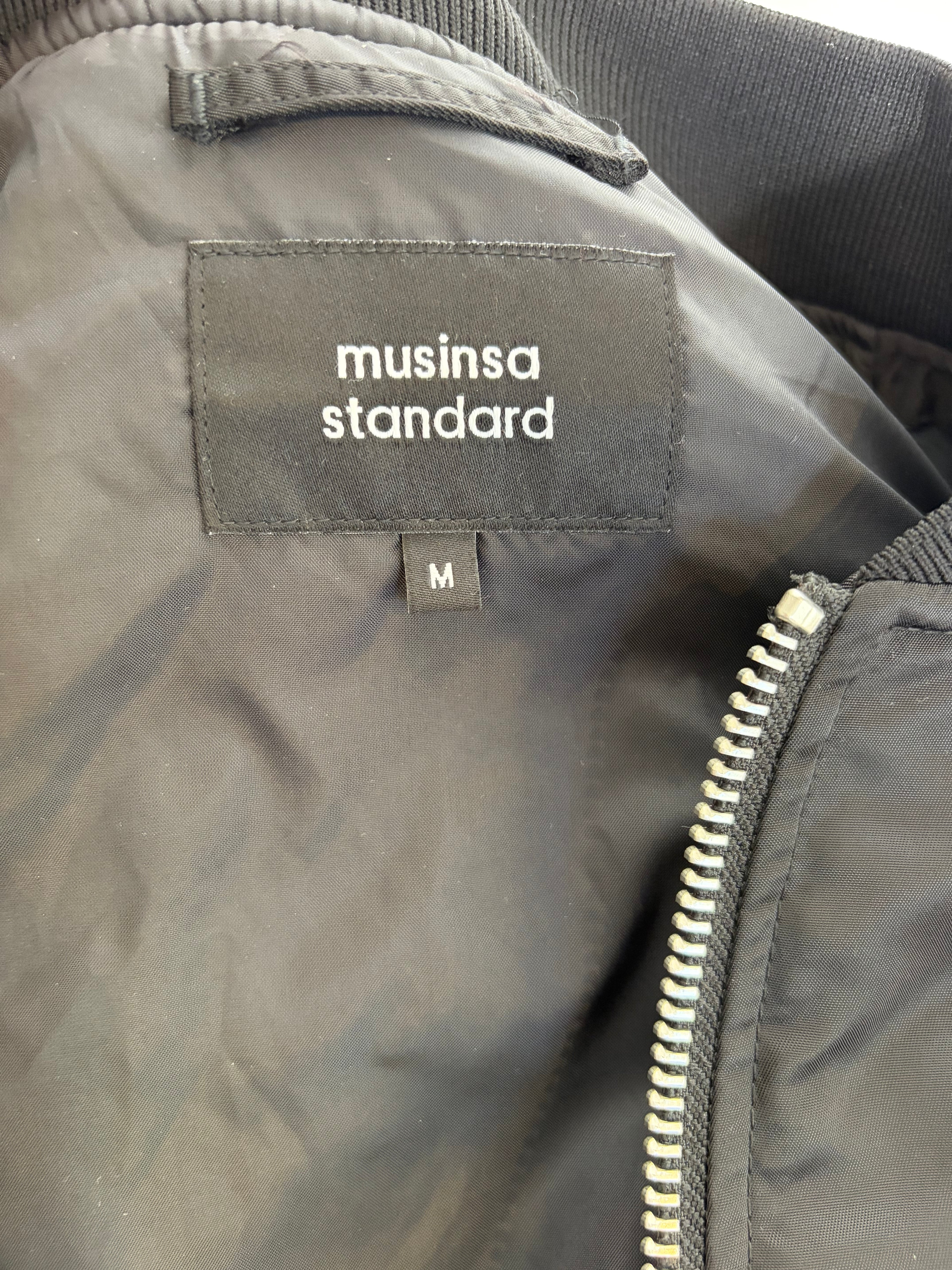 [Musinsa Standard] Cropped Bomber