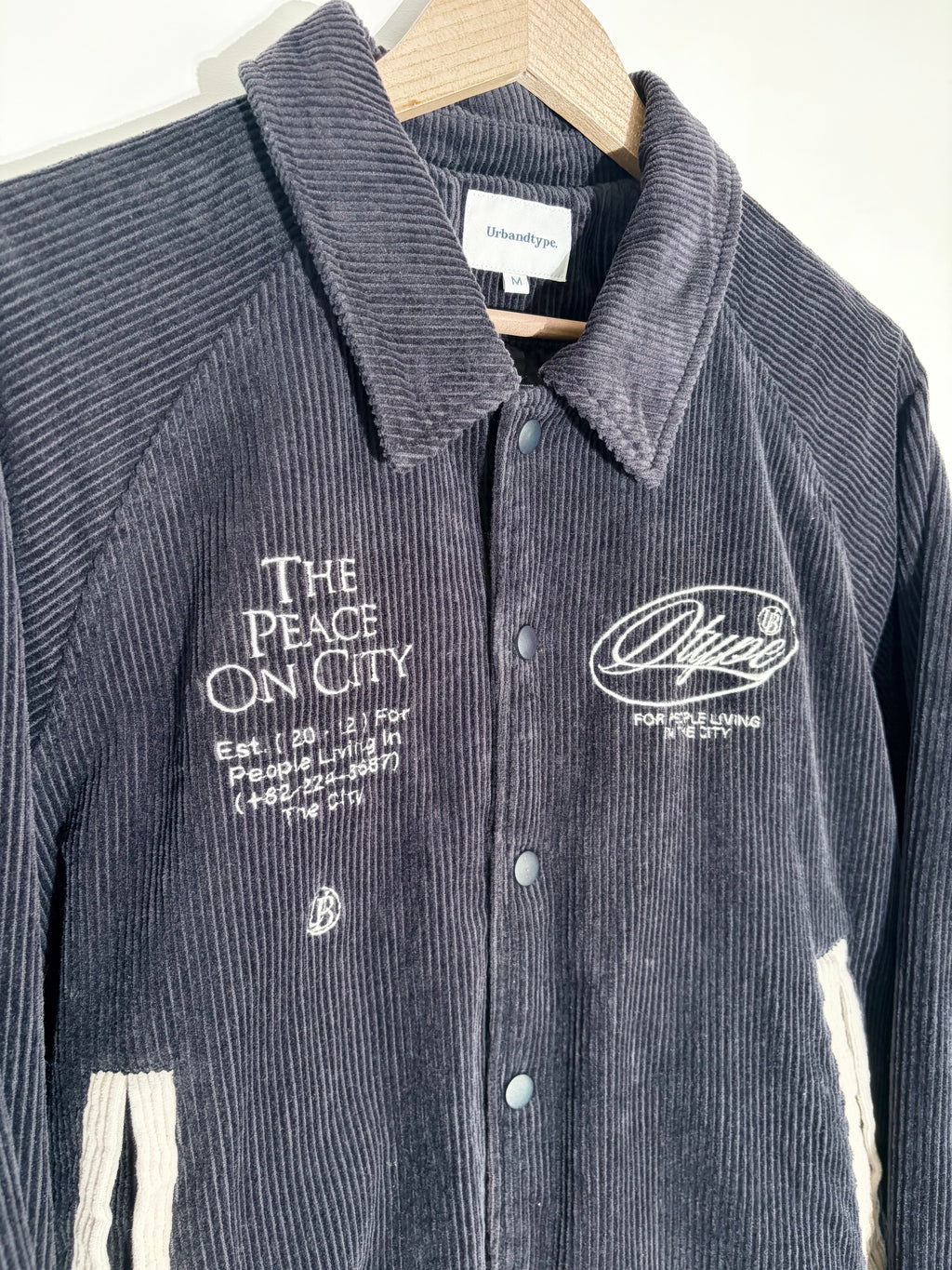 [Urbandtype] Corduroy Varsity