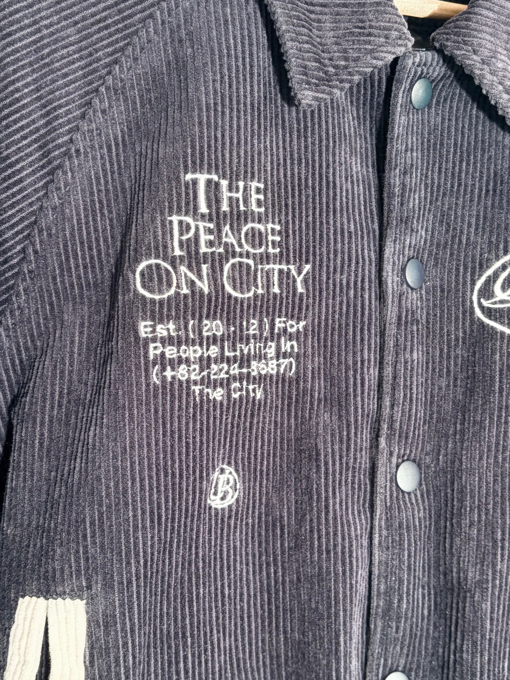 [Urbandtype] Corduroy Varsity