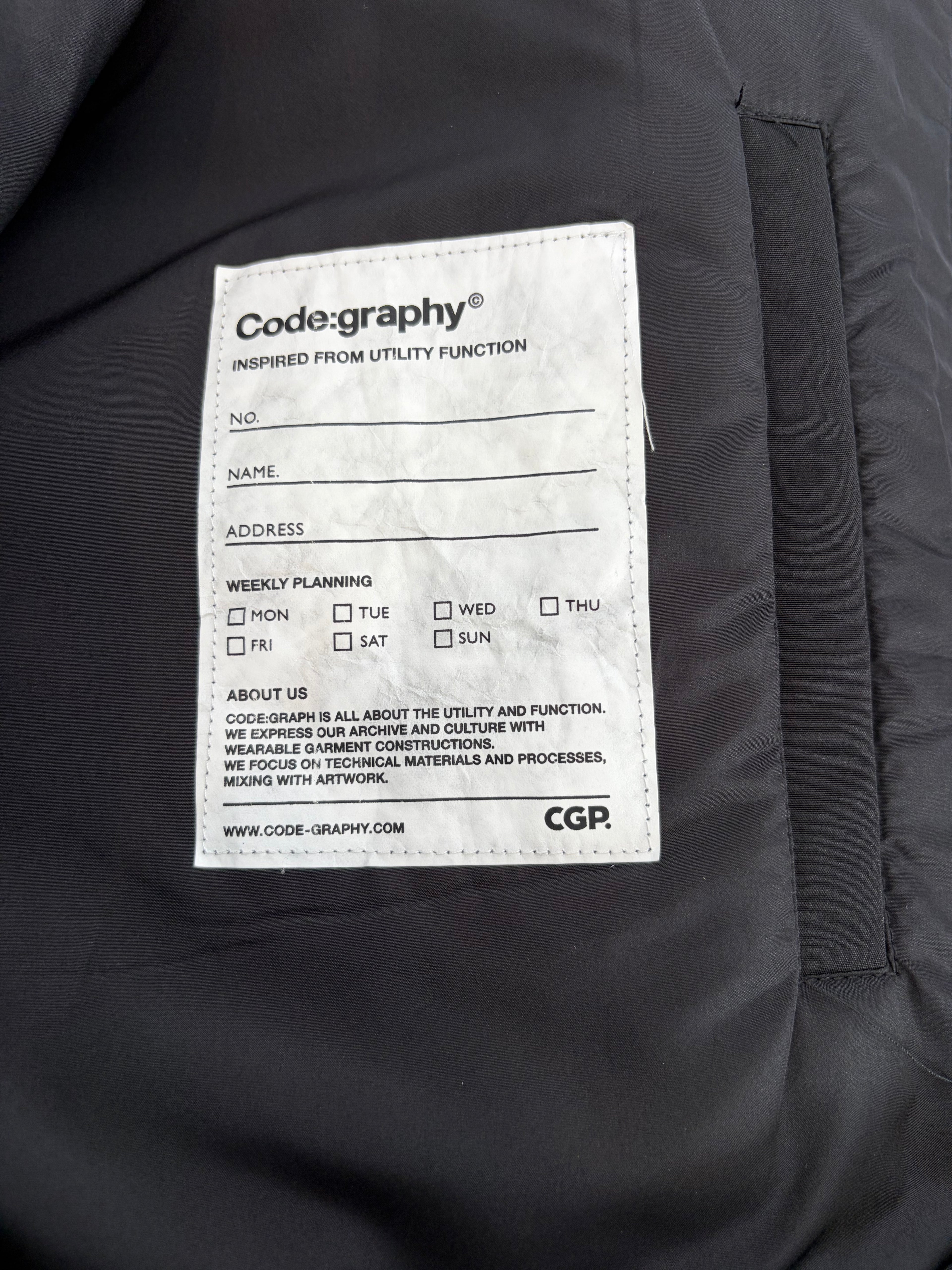 [Codegraphy] Oversized Bomber (Black)