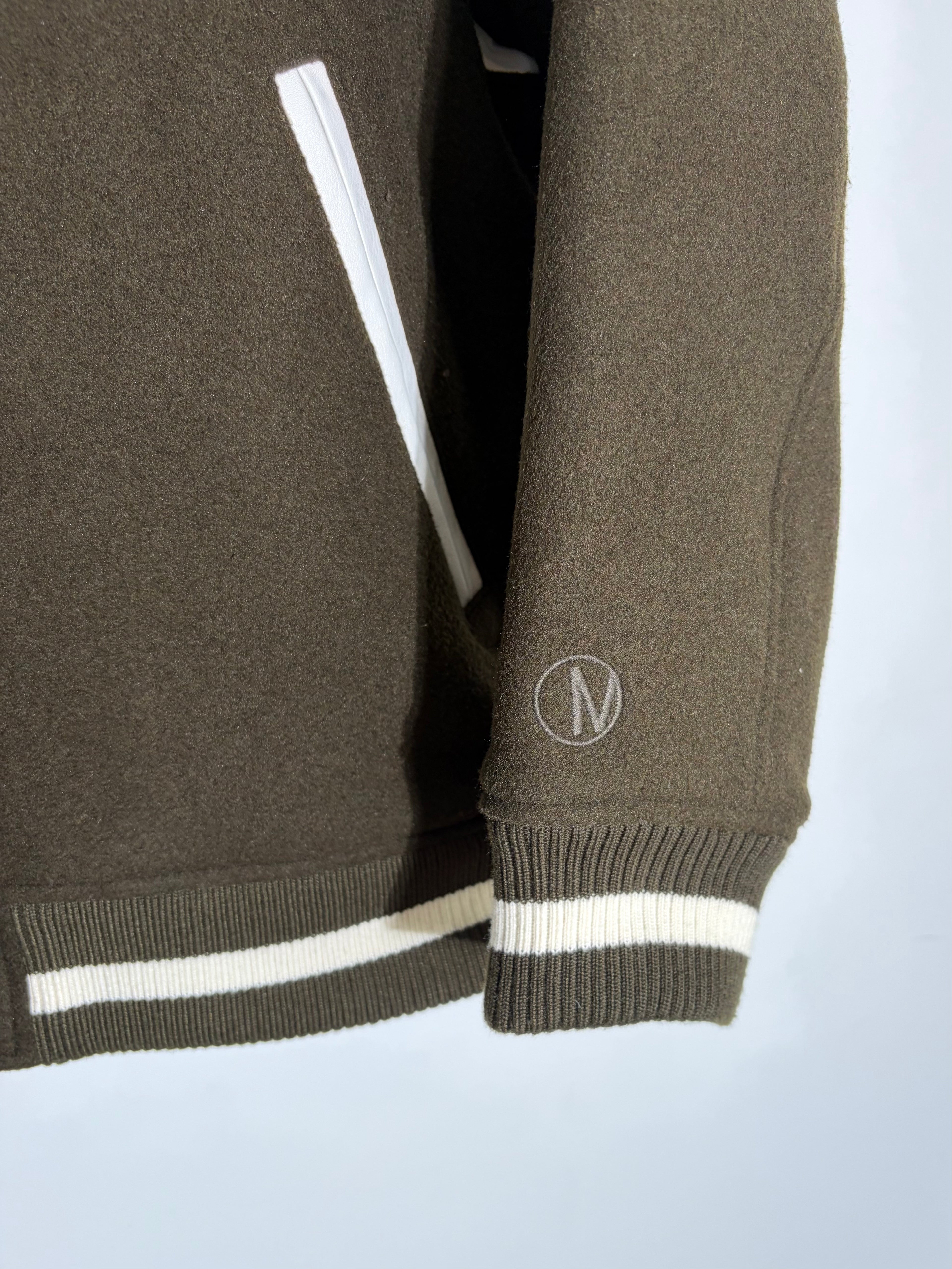 [Minimal Project] Varsity jacket